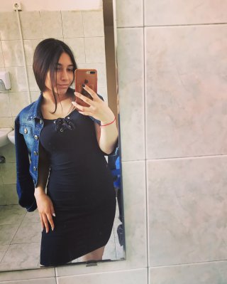 Анелия Станчева